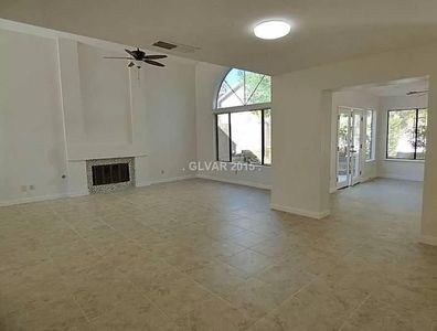 9012 Crystal Glass Dr, Las Vegas, NV, 89117