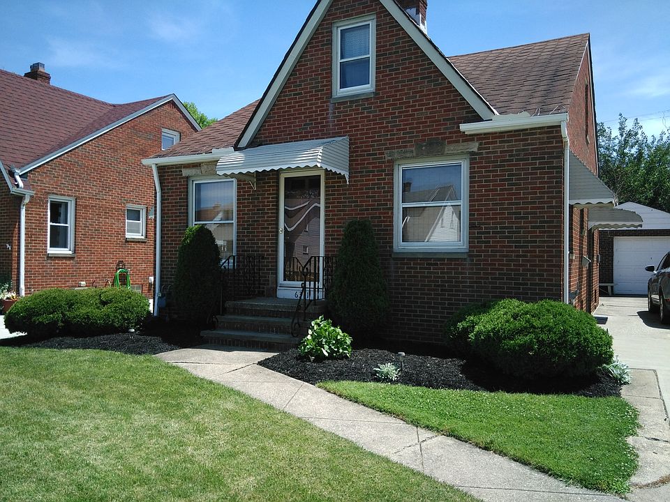 1st image of 6311 Laverne Ave