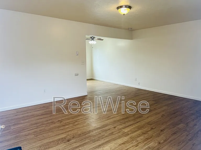 2629 SE 145th Ave — Photo 2