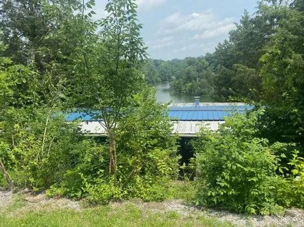 765 Marathon Dr, Corinth, KY 41010