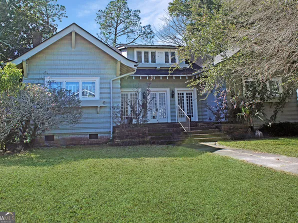 721 E 41st St, Savannah, GA 31401