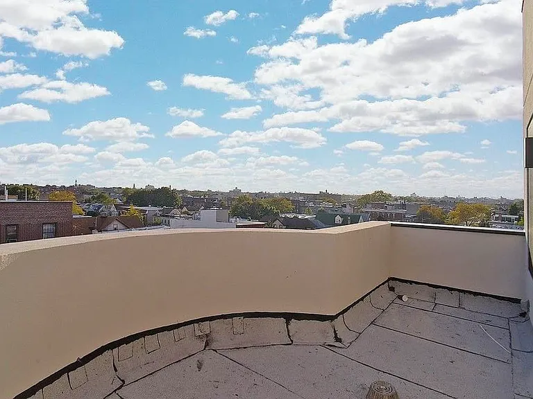 3215 Clarendon Rd #4F — Photo 19