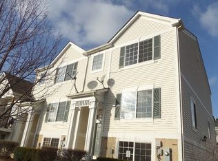 131 Enclave Cir UNIT A, Bolingbrook, IL 60440