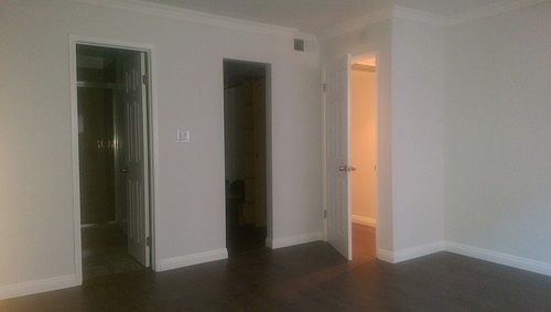 5th image of 7924 Woodman Ave Unit 74