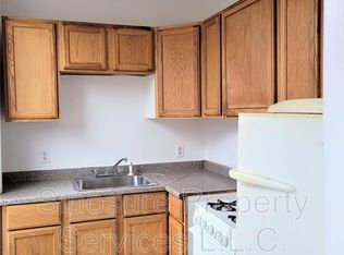 250 Lark St FLOOR 2, Albany, NY 12210