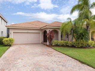 933 SE Fleming Way, Stuart, FL 34997