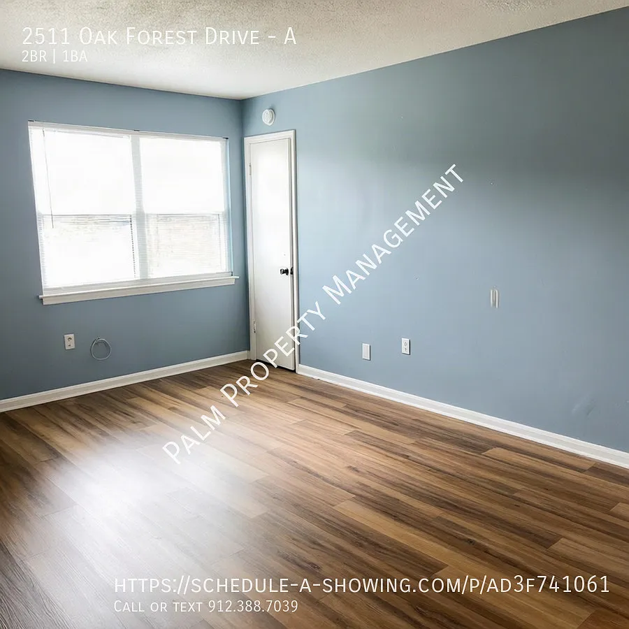 Charming 2-bedroom, 1-bath unit available in a well-maintained quadplex! — Photo 4