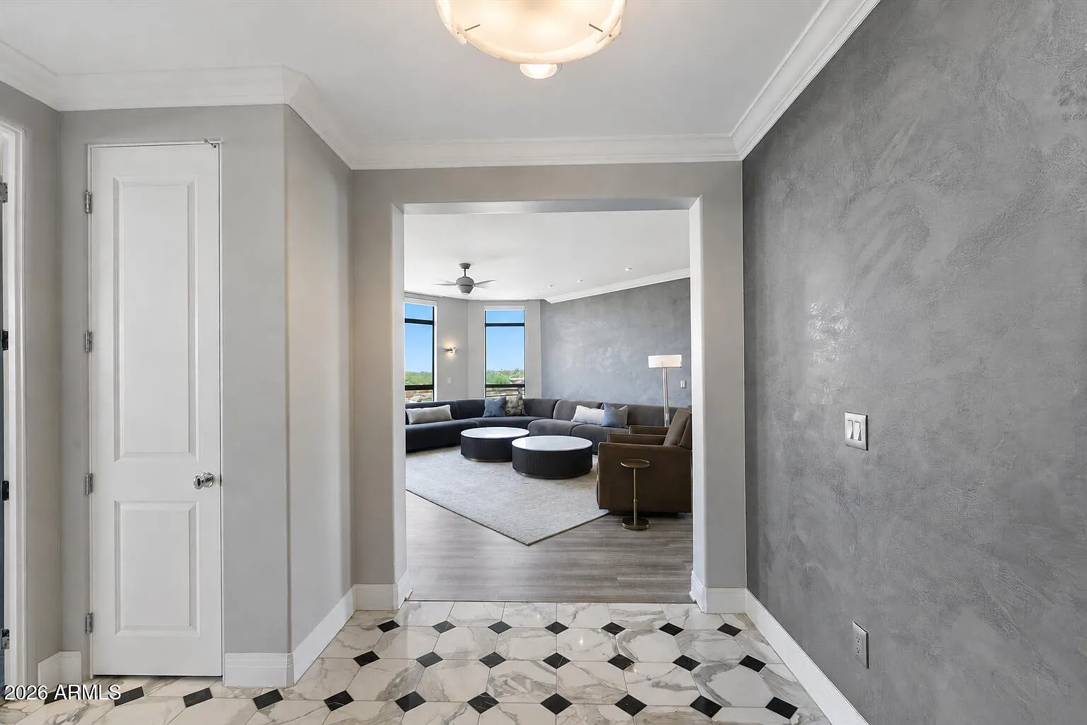 3 bed, 3.5 bath, 4037 sqft, $7,000 — Photo 3