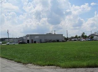 6370 S Cozy Ln, Whitestown, IN 46075