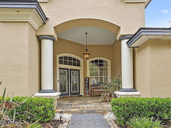 3rd image of 188 PINEHURST POINTE Drive