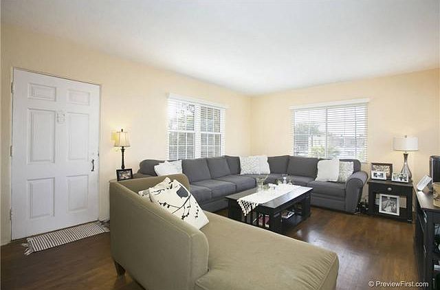 1st image of 455-57 Palm Ave