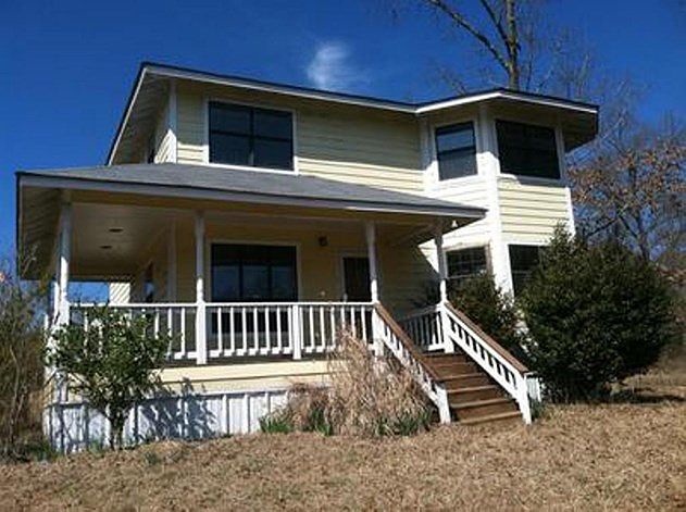 1st image of 1730 Columbia Road 34