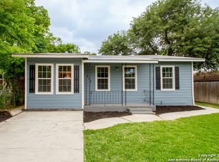 1213 Lee Hall, San Antonio, TX 78201