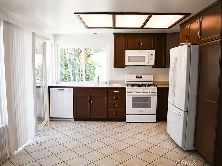 2169 N Mori Ln — Photo 24