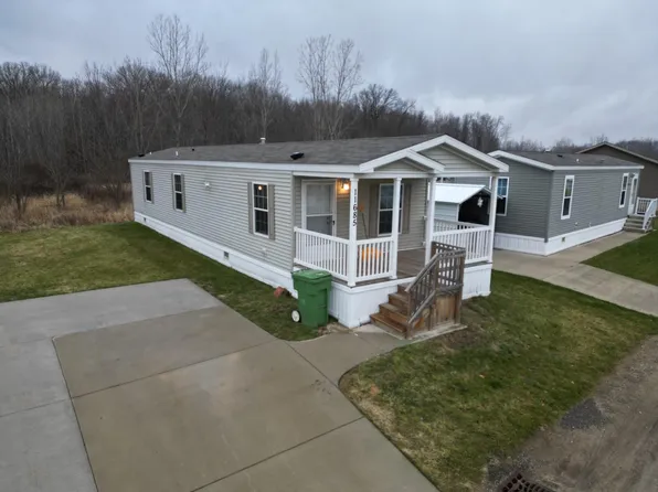 11685 Torrey Trl NW, Grand Rapids, MI 49534