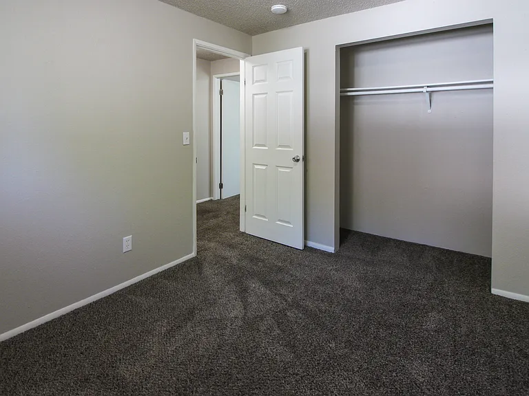 1549 Salishan St SE — Photo 26