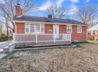 9415 Woodberry St, Lanham, MD
