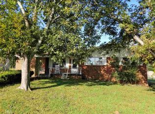 1119 Carver Rd, Griffin, GA 30224