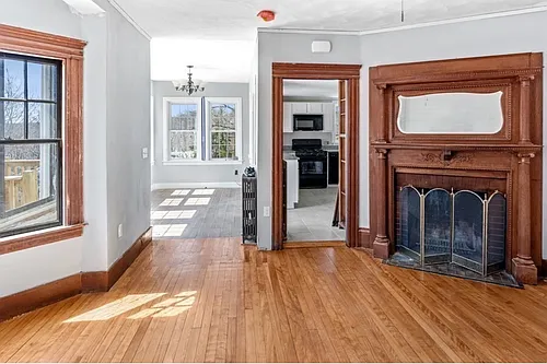 36 Fairview St Photo 1