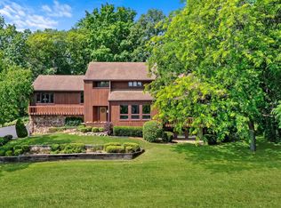 20320 N Lea Rd, Deer Park, IL 60010