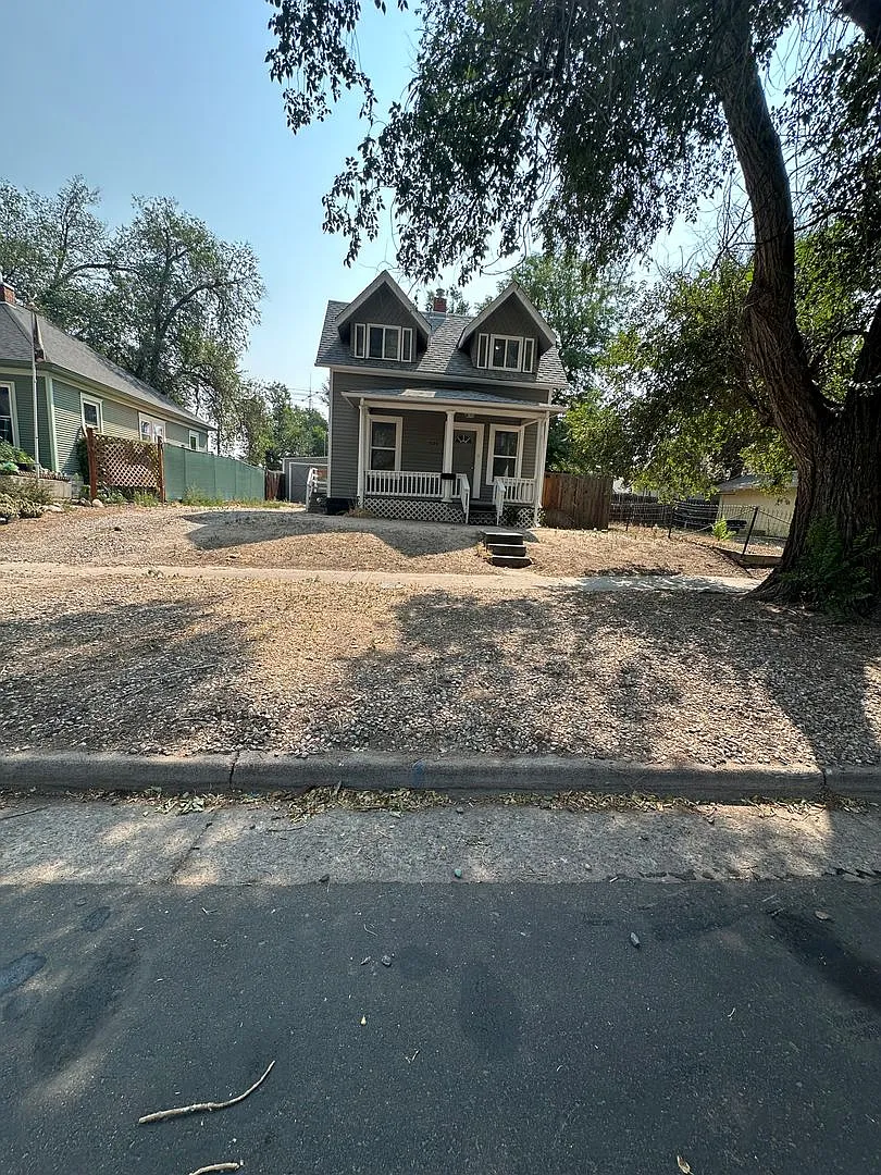 Beautiful 4 bedroom house available NOW — Photo 2