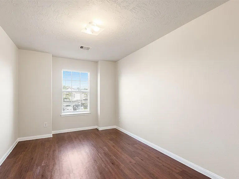 15606 Kiplands Bend Dr — Photo 12