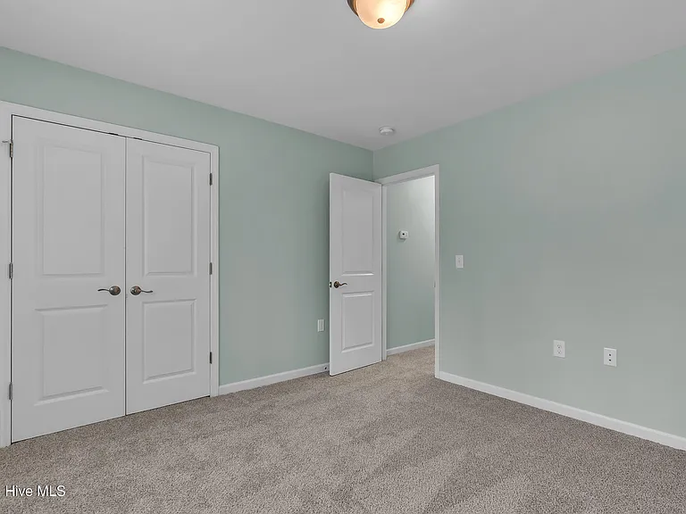 409 Sullivan Loop Rd — Photo 21