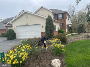 324 Whitechapel Rd, Lancaster, PA 17603