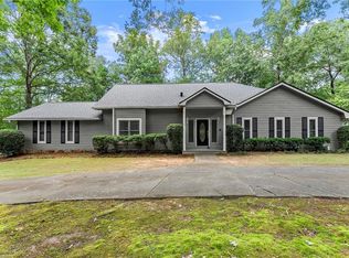 1865 Ledieu Rd, Roswell, GA 30075