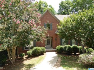 1040 Cole Cir, Leeds, AL 35242