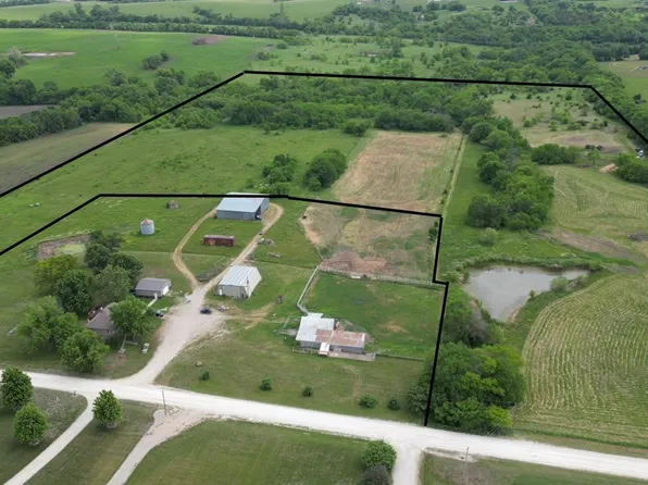 12969 126th Rd, Hoyt, KS 66440