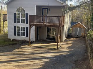 5672 Lakeview Ct, Gainesville, GA 30506