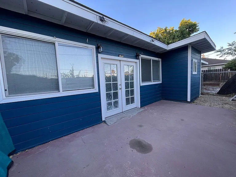 199 Bart Ave #A — Photo 3