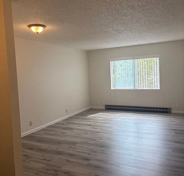 33 Atlas Ave #11 — Photo 2