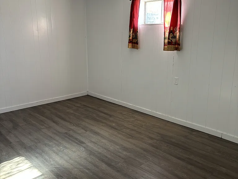 634 Timpie Rd — Photo 5