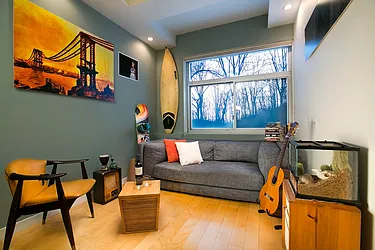 Sold by The InHouse Group