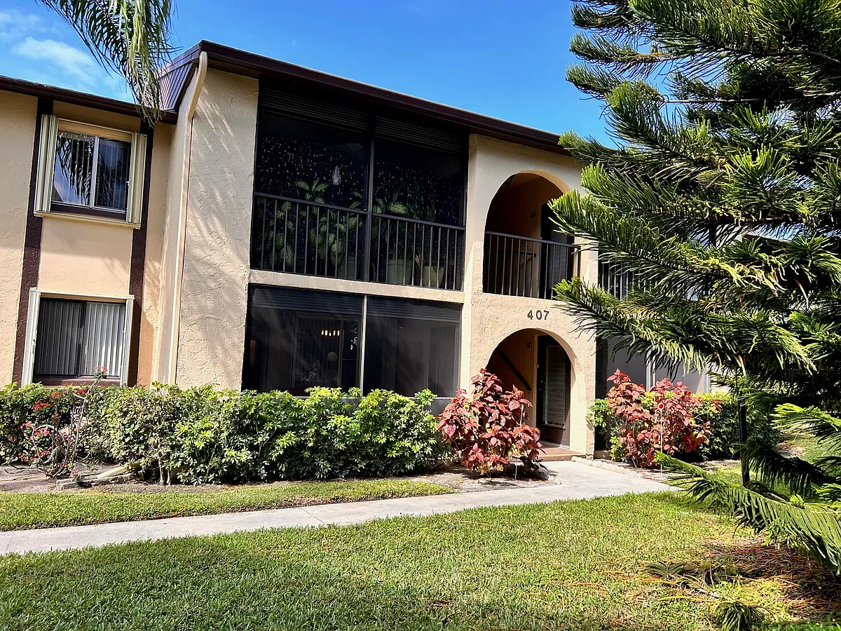 Building Photo - 407 Pine Glen Ln #C-1