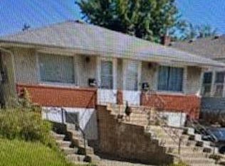 1027 Fuller Ave, Saint Paul, MN 55104