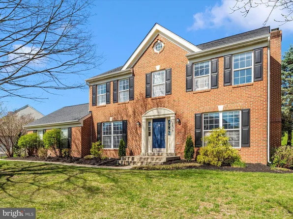 6302 Hawkins Ct N, Frederick, MD 21701