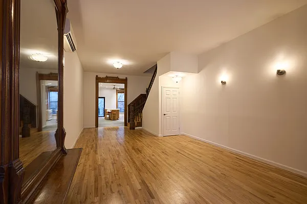 Sold by Compass | media 2