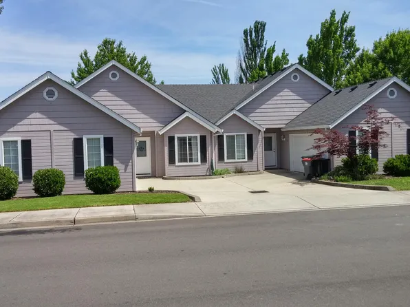 1537 Hartell St, Medford, OR 97504