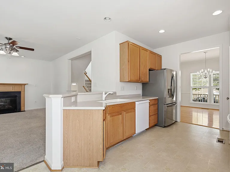 20 Houser Dr — Photo 7