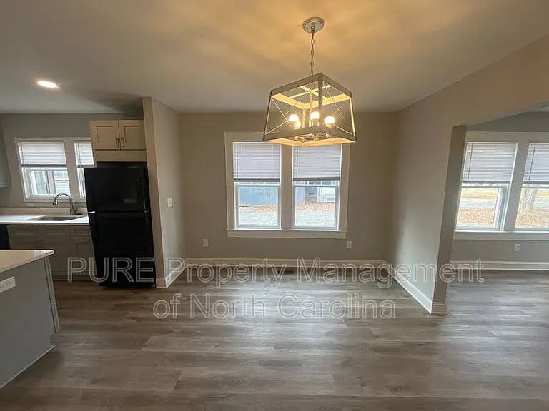 3355 E Ridge Rd — Photo 7