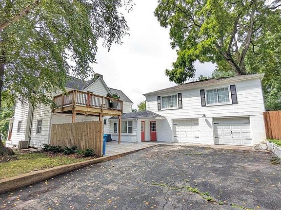 3rd image of 205 Tiffin Ave #B