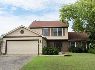 60 Oriole Ln, Glendale Heights, IL
