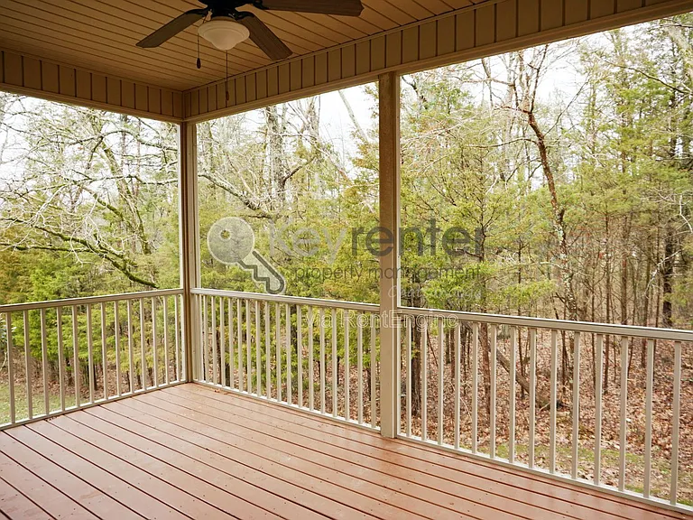 6967 Neville Dr — Photo 26