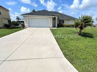 1917 SW 3rd St, Cape Coral, FL 33991