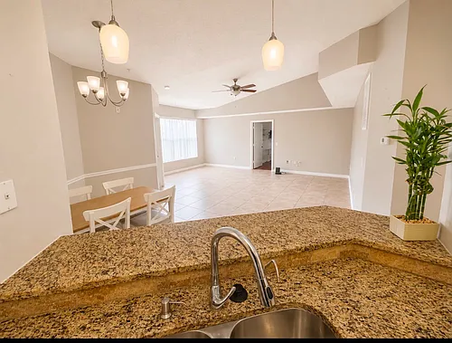 5536 Metrowest Blvd #310 Photo 1