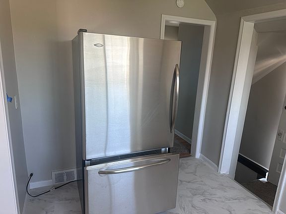 Fridge included