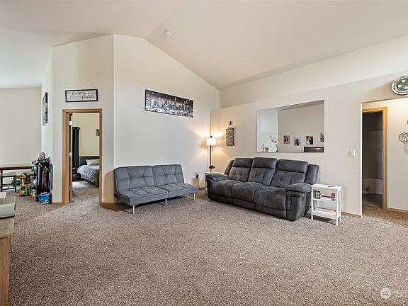 5th image of 4806 204th Street Ct E